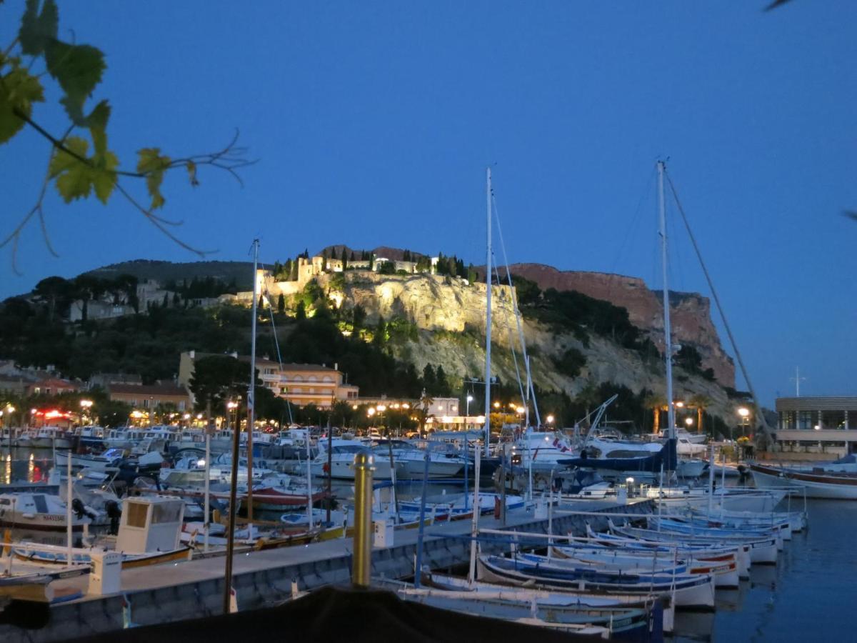 Calypso Apartment Cassis Exterior foto